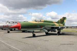 NVA Mikoyan-Gurevich Mig-21M Fishbed 596