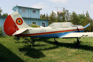 Romanian Air Force Aerostar Bacau Iak-52 35