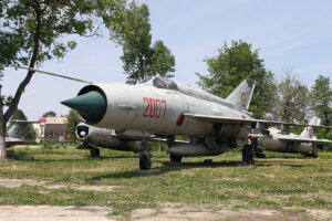Romanian Air Force Mikoyan-Gurevich MiG-21R Fishbed H 2007
