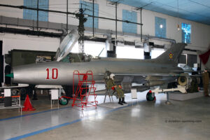 Romanian Air Force Mikoyan-Gurevich MiG-21F-13 Fishbed C 10